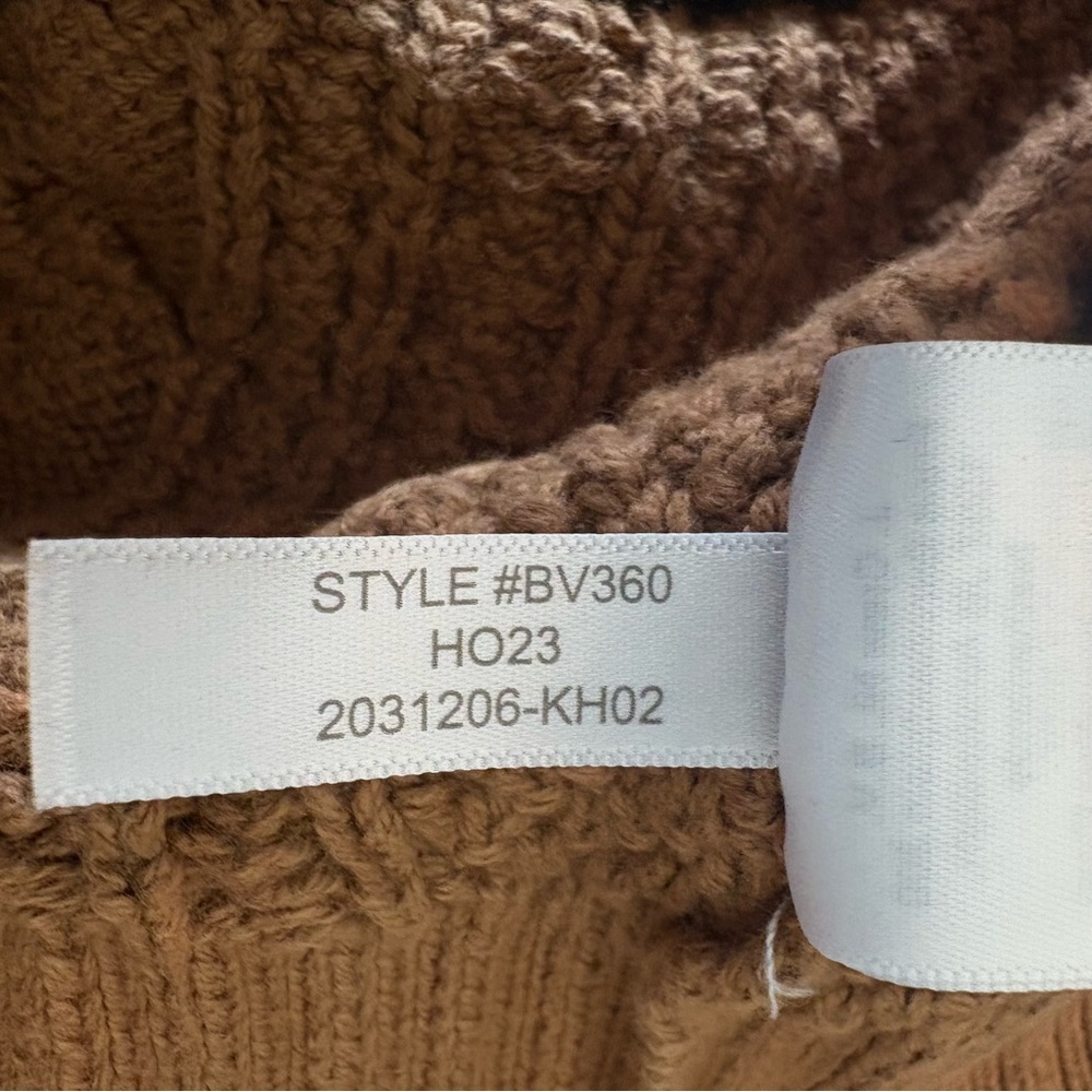 J. Crew Cotton Crewneck Cable-knit Fisherman Sweater Tan Medium Holiday ‘23 - Picture 8 of 12